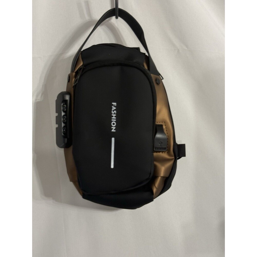 Along Travel Bag Unisex Black/Gld W/USB Port  & Lock 11X9x3